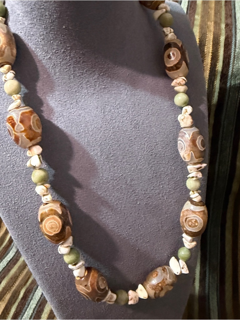 Handcrafted Brown and Green Beaded Statement Tribal Necklace & Bronze chain☑️ - Picture 3 of 8